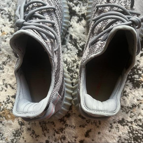 Yeezy 350 V2 Beluga - Picture 8 of 12